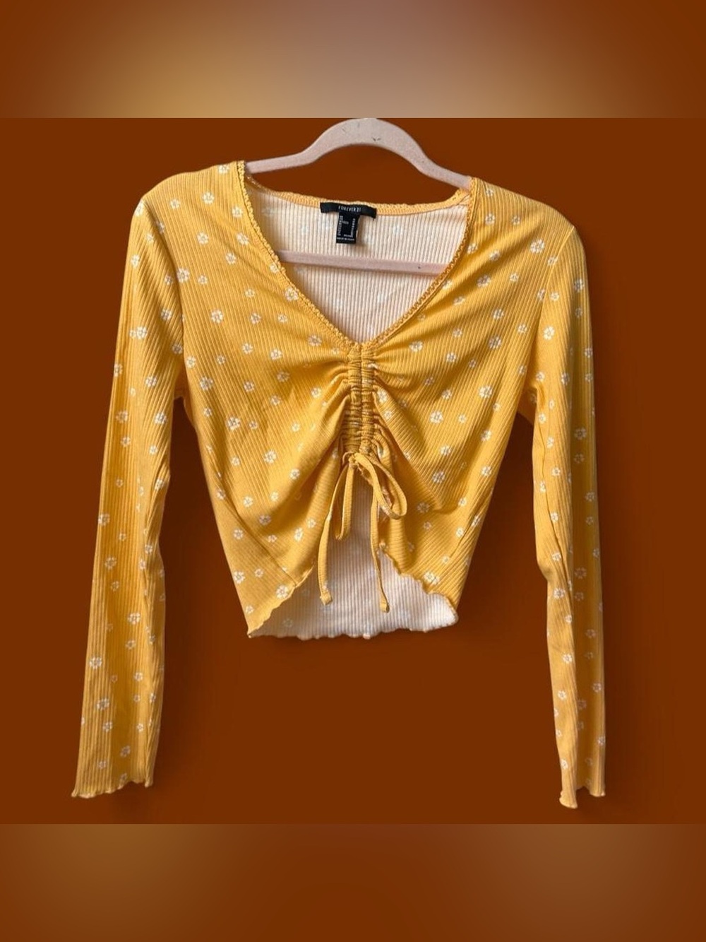 Forever 21 Yellow Ruched V-Neck Floral Long-Sleeve Crop Top